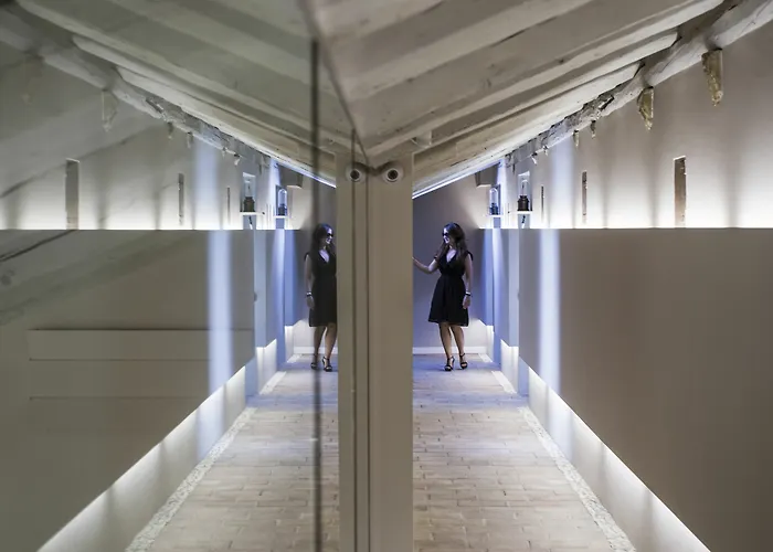 Seven Historical Aparthotel