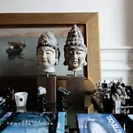 Seven Historical Aparthotel