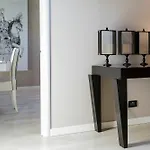 Aparthotel Seven Historical 4*