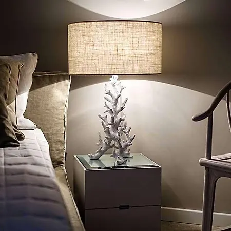 Seven Historical Apart Otel 4*