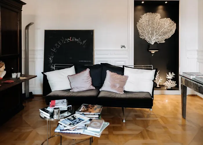 Seven Historical Terst