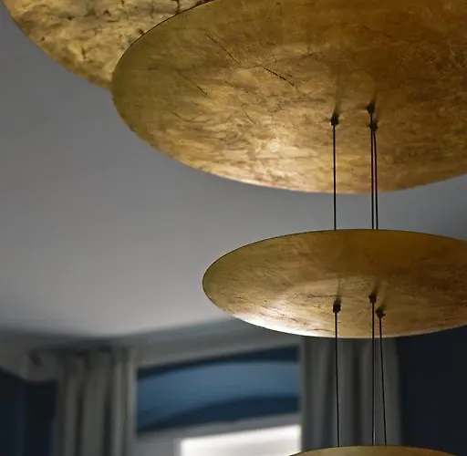 Seven Historical 4* Terst