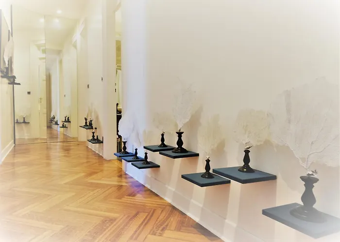 Seven Historical Триест